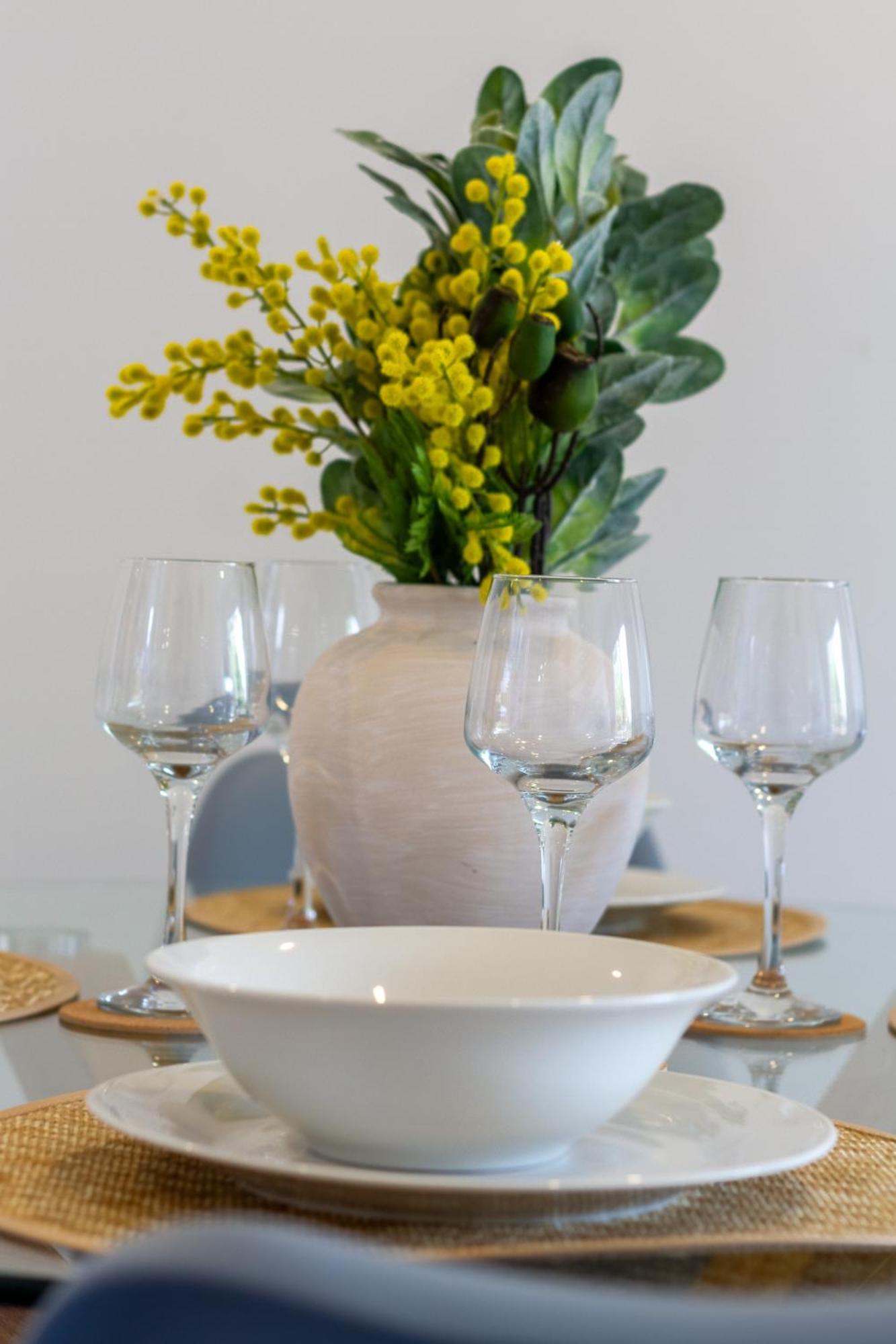 Conveniently Located 2Br Townhouse In West Akl Leilighet Auckland Eksteriør bilde